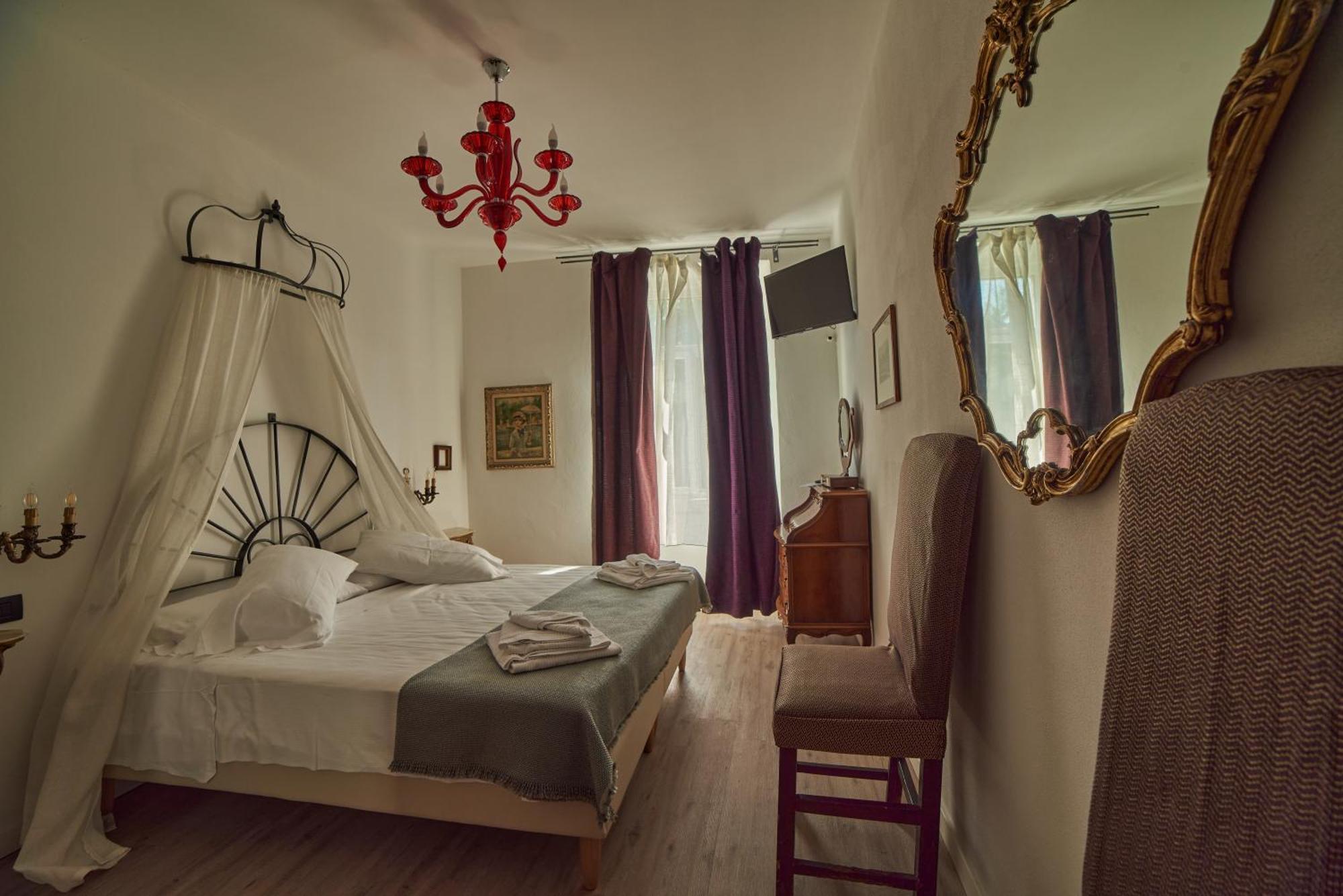 B&B La Loggia Del Castello Trente Buitenkant foto